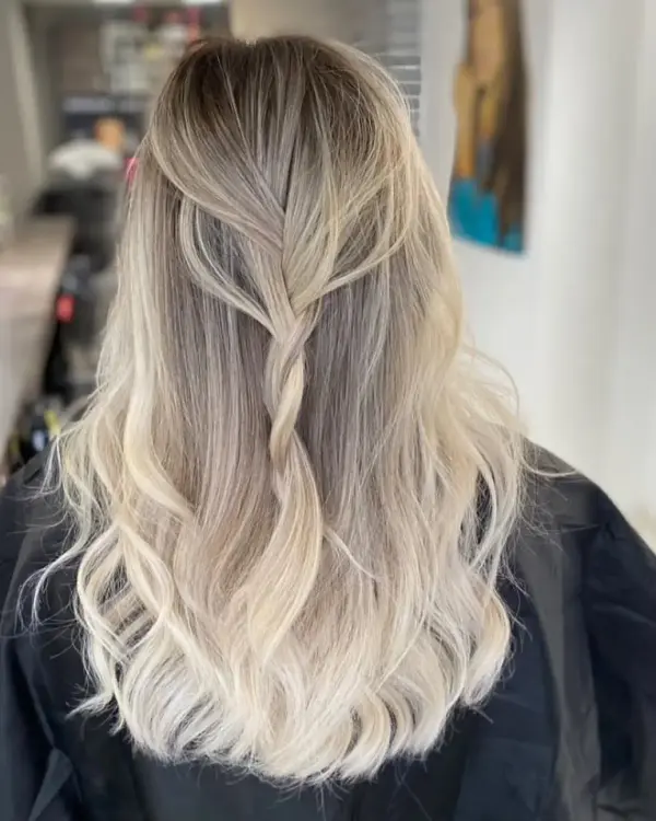 Giresun doğal ombre saç tasarımı - bebek sarısı ombre